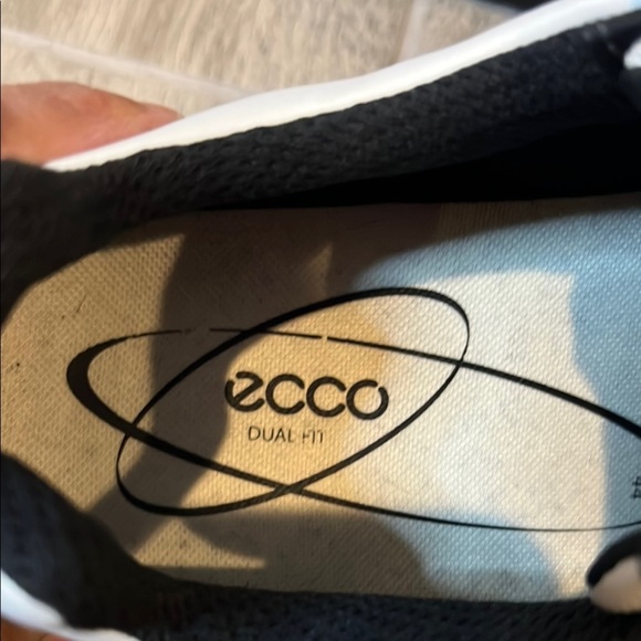 Ecco 720 Street wear Black and White Low-Top Sneakers  size 44 / US 10-10.5 - Picture 8 of 12